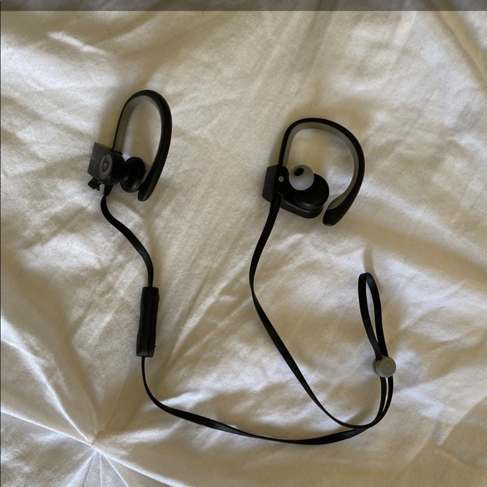 Beats by Dre over the ear wireless headphones